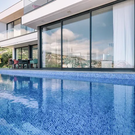 Ocean Haven By Ah 리베이라브라바